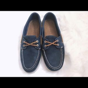 AUTHENTIC ORIGINAL 2-EYE CROSS LACE BOAT SHOE